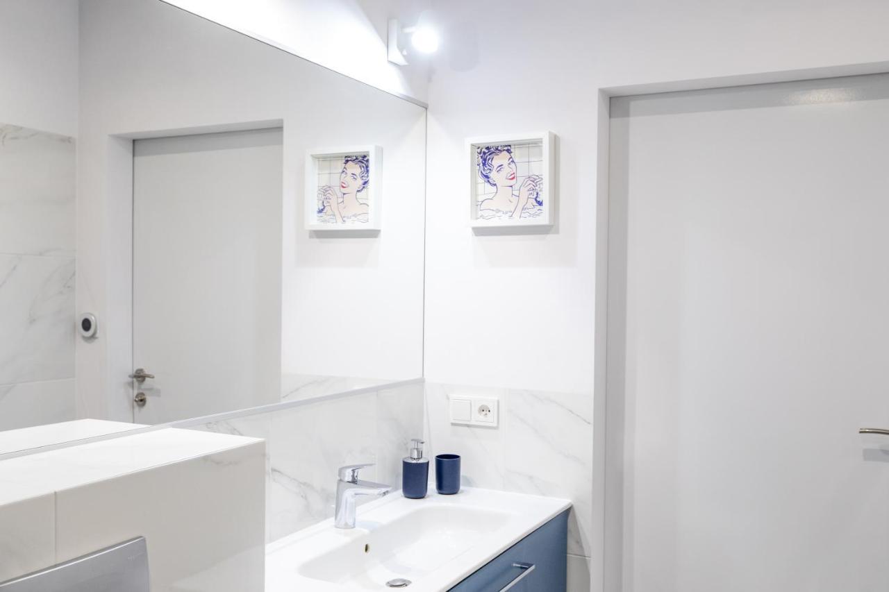 Apartament Z Basenem "Przy Morzu" Rewal Extérieur photo